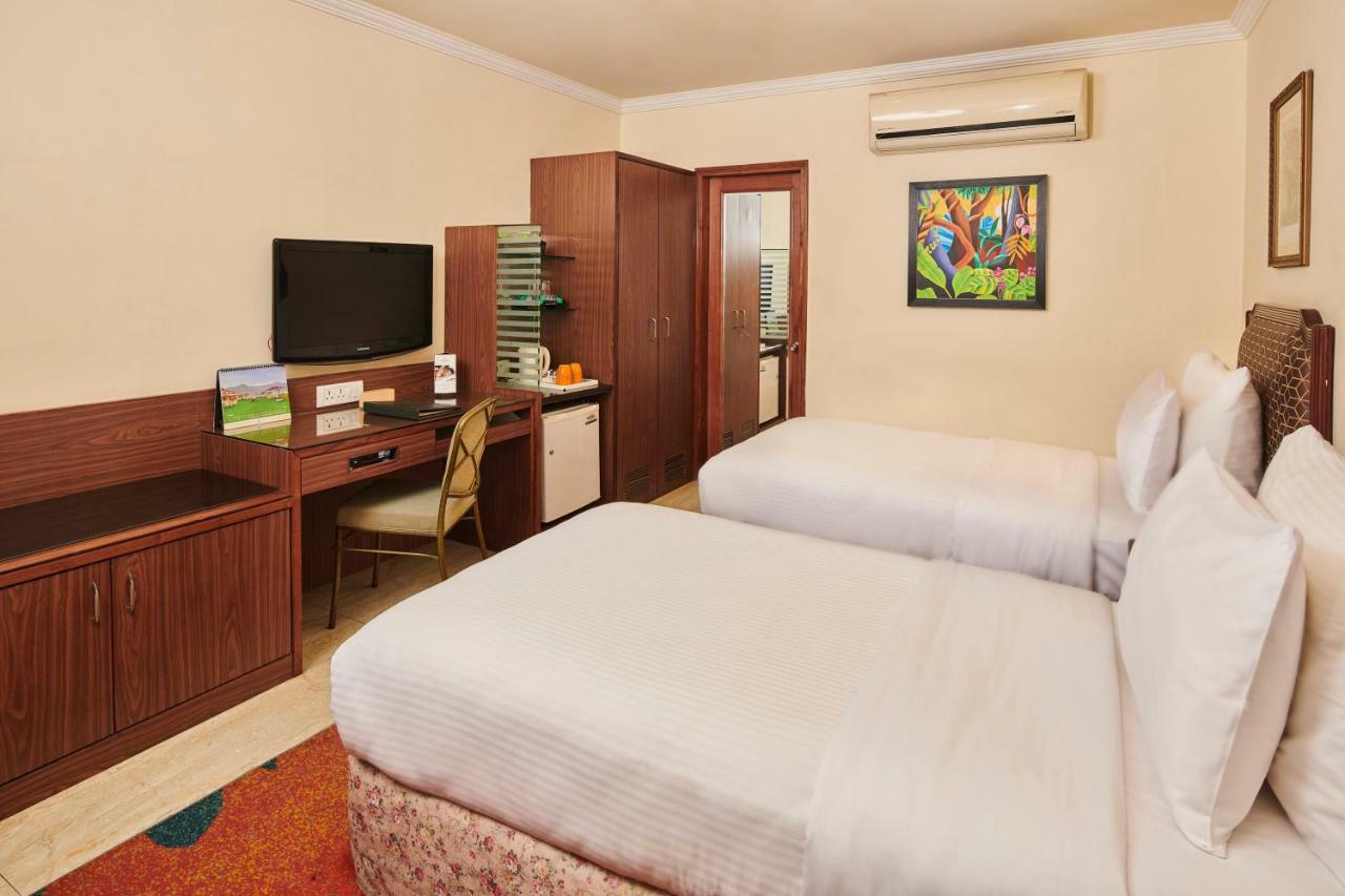 Mayfair Rourkela Kültér fotó